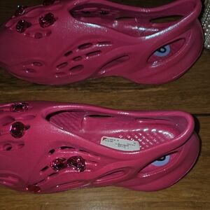 Women's Foam Runners